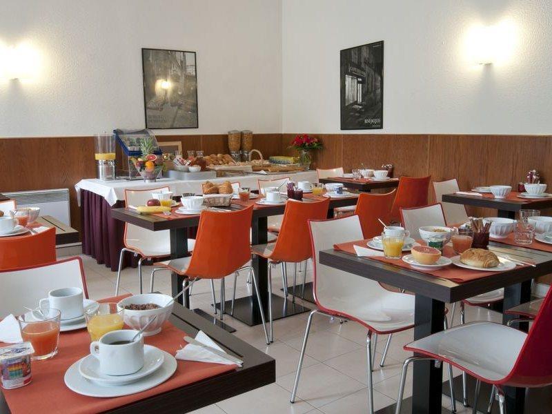 Aparthotel Adagio Access Paris - Porte De Versailles Vanves